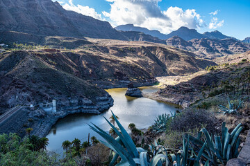 Mountain range at La Sorrueda dam and La Fortaleza de Ansite in Gran Canaria, Canary Islands, Spain