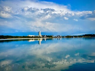 Fototapeta premium pier on the lake