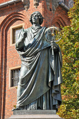 Fototapeta na wymiar Statue of Nicholas Copernicus in Torun, Kuyavian-Pomeranian Voivodeship, Poland
