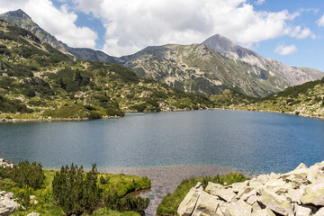 Fototapeta na wymiar Landscape of Pirin Mountain and Fish Banderitsa lake, Bulgaria