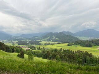 Obraz premium Nahende Gewitterfront in den Allgäuer Alpen
