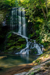 Fototapeta na wymiar Upper Catawba Falls