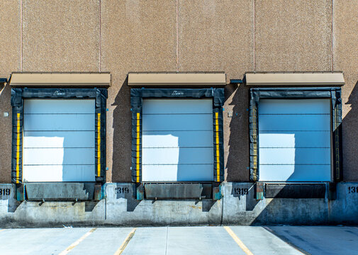 Semi Truck Delivery Bays