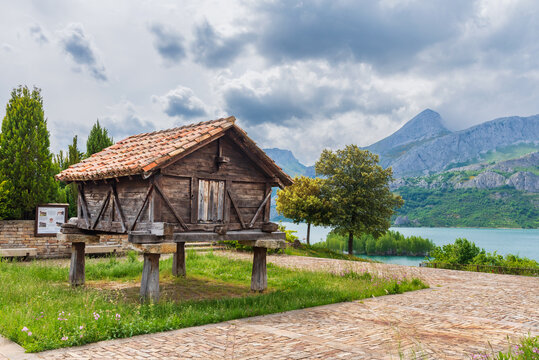 H&oacute;rreo de Salio, old Horreo lions transferred from the town of Salio, which remained under the waters of the Ria&ntilde;o reservoir, Community of Castilla y Leon, Spain.