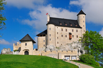 Fototapeta na wymiar Bobolice Castle, 14th century royal castle in the village of Bobolice, Poland.