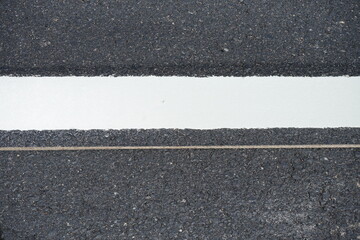 Fototapeta premium Traffic lines are used as a backdrop for travel advertisements.