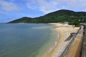 誰もいない隠れビーチ
