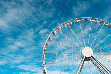 ferris wheel against the sky