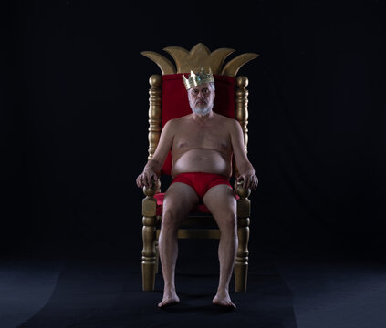 naked king on the throne