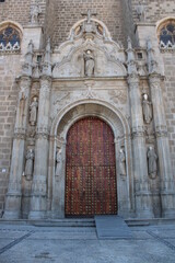 Portada de San Juan de los Reyes, Toledo, España