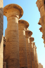 Obraz na płótnie Canvas columns in karnak temple
