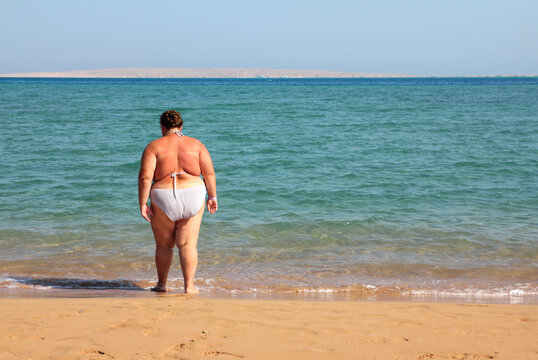 overweight woman bath