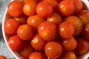 Raw Organic Red Cherry Tomatoes
