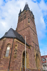 Fototapeta na wymiar katholische Kirche St. Wendelin in Reilingen (Rhein-Neckar-Kreis, Baden-Württemberg)