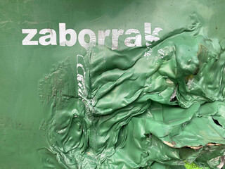 contenedor verde de basura quemado país vasco IMG_6536-as22