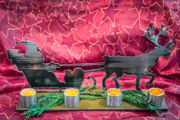 Nikolaus mit Schlitten und Rentieren aus Metall