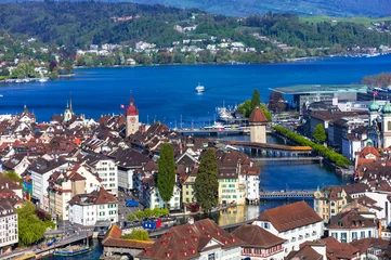 Türaufkleber Most beautiful and romantic town and tourist destination in Switzerland -  Luzerne. © Freesurf
