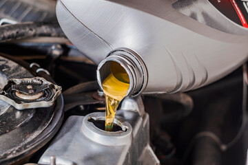 we pour car oil into the engine