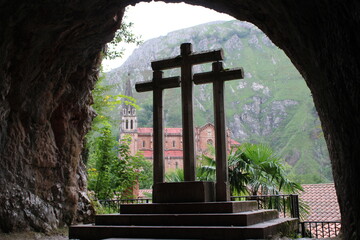 Cruces en Covadonga, Asturias Espa&ntilde;a