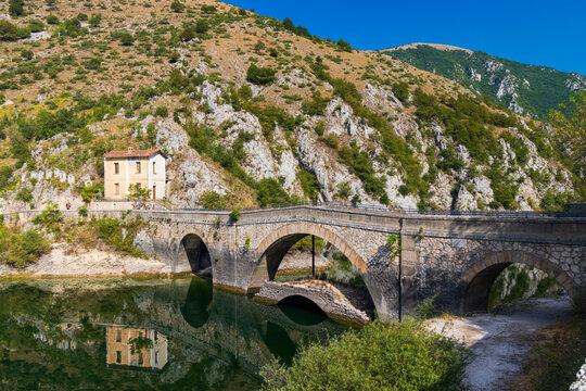 Lake San Domenico with Eremo di San Domenico near Scanno, Province of L'Aquila, region of Abruzzo, Italy © Richard Semik