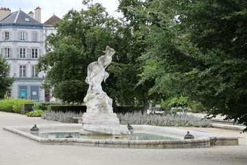 Fototapeta premium La place de la libération, ville de Troyes, département de l'Aube, france