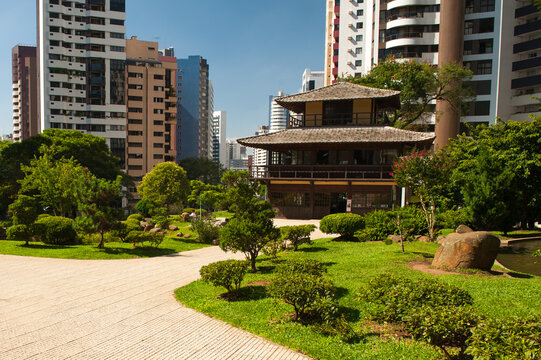 Pra&ccedil;a do Jap&atilde;o, Curitiba, Paran&aacute;.  