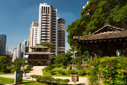 Pra&ccedil;a do Jap&atilde;o, Curitiba, Paran&aacute;.  