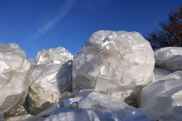 Polystyrene recycling © normankrauss
