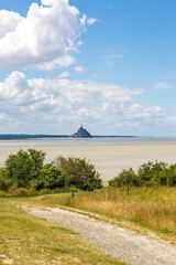 Vue sur le Mont Saint-Michel depuis la Pointe du Grouin du Sud