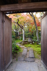 京都の八幡の宝青庵の入り口