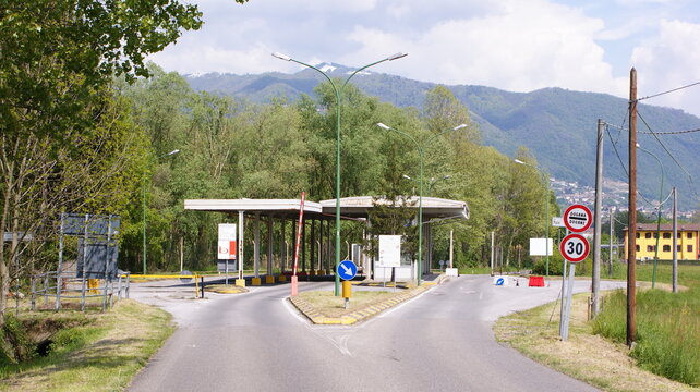 Dogana di Ronago