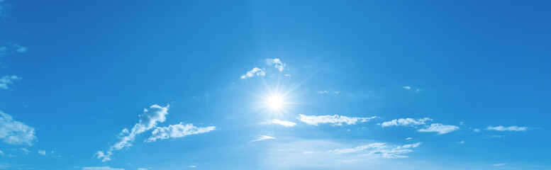 Obraz na płótnie Canvas beautiful blue sky with white cloud in sunrise