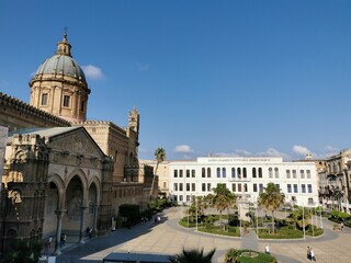 Obraz premium La magnifica Sicilia! I migliori paesaggi ed i monumenti di: Palermo, Cefalù, Morreale, San Vito lo Capo, Trapani, Erice, Sciacca, Agrigento, le Saline, Siracusa, Etna e Taormina.