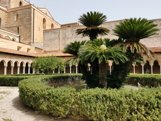 La magnifica Sicilia! I migliori paesaggi ed i monumenti di: Palermo, Cefalù, Morreale, San Vito...