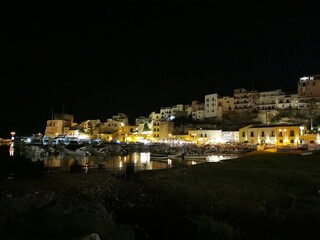 La magnifica Sicilia! I migliori paesaggi ed i monumenti di: Palermo, Cefalù, Morreale, San Vito lo Capo, Trapani, Erice, Sciacca, Agrigento, le Saline, Siracusa, Etna e Taormina.