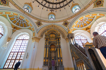 Obraz premium Konya Aziziye Mosque. Mihrab and minbar of Aziziye Mosque.