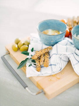 Breadsticks With Herbs, Olives And Porridge