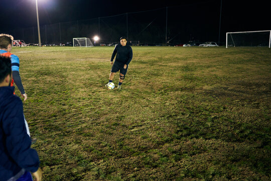 ACL recovered soccer player