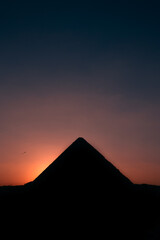 egipto, pir&aacute;mide, atardecer, desierta, cielo, sol, paisaje, viajando, egipcia, gizeh, antiguas, arena, c&aacute;lido, naturaleza, montagna, el cairo, nube, ilustraci&oacute;n, amanecer, anaranjada, vector, historia