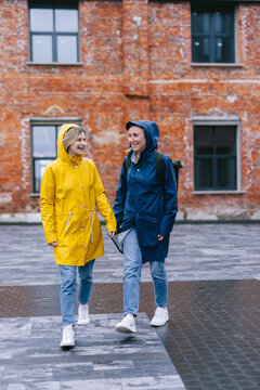 Women feeling happy about their meeting 