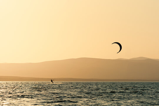 kitesurf at sunset