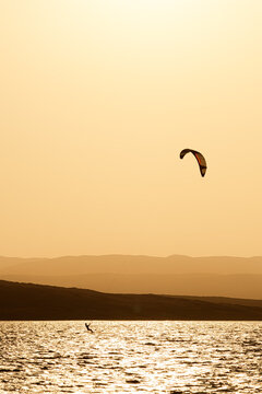 kitesurf at sunset