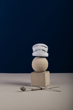 A teeth scull with dental equipment