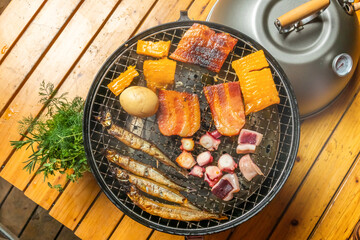 手作り燻製　Handmade smoked outdoors and camping