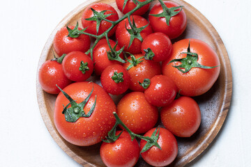 たくさんのトマト