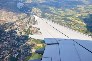 Luftaufnahme aus einem Flugzeug über Deutschland