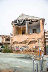Zniszczone budynki wojna - obrazy, fototapety, plakaty