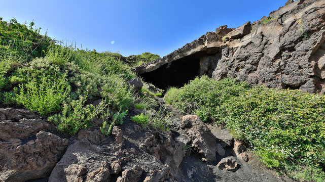 Etna: Grotta Pitagora tunnel di scorrimento lavico