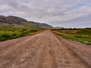 Paisajes verdes de Islandia del norte