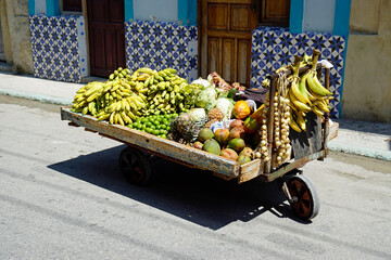 small market cart in the streets of havana